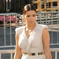 Kim Kardashian - Celebs at Do Something Awards 2011 Photos | Picture 59615